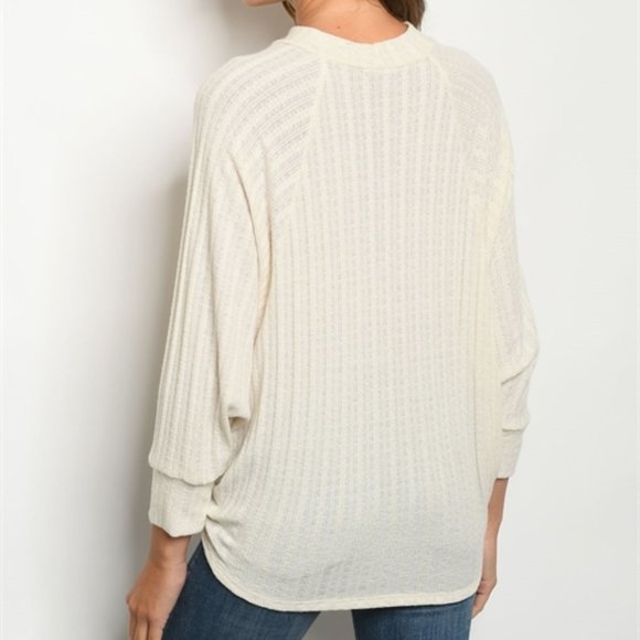 Ivory Cream Knit top - Picture 2 of 6